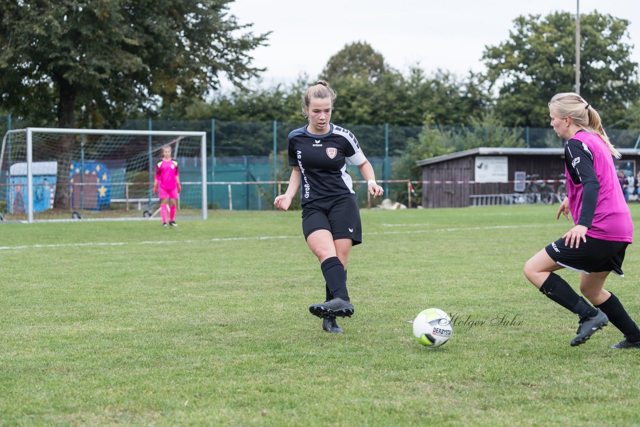 Bild 152 - Frauen Grossenasper SV - SV Steinhorst/Labenz : Ergebnis: 1:3